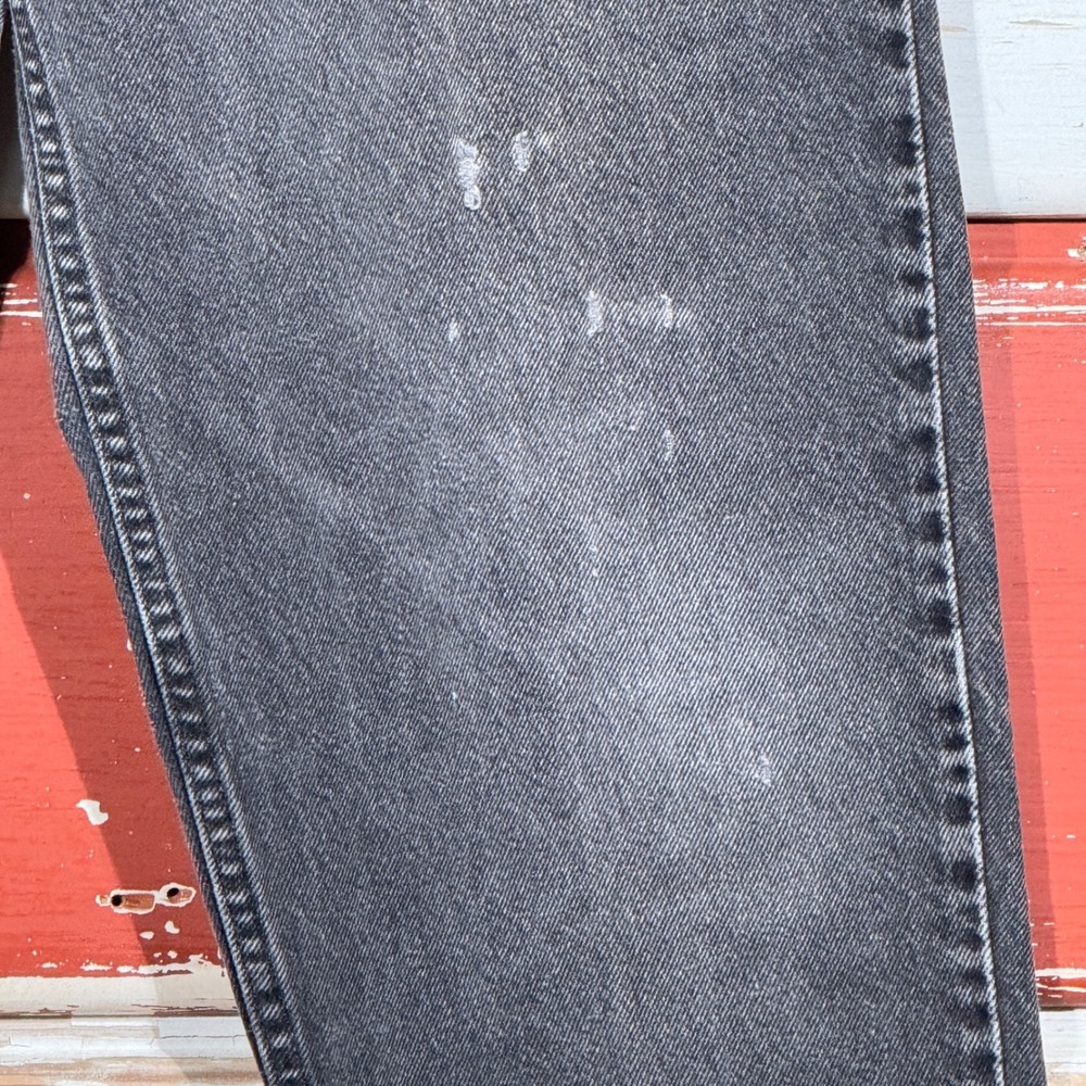 USA Vintage Levi's 560 Jeans Black Wash Distressed Denim Womens Size 31x31.5 - Picture 5 of 9
